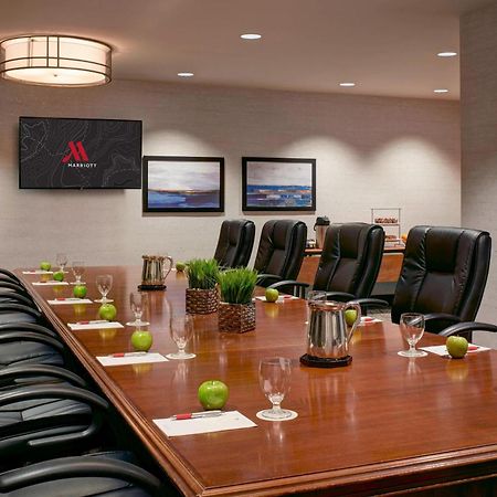 Kansas City Airport Marriott Exteriör bild