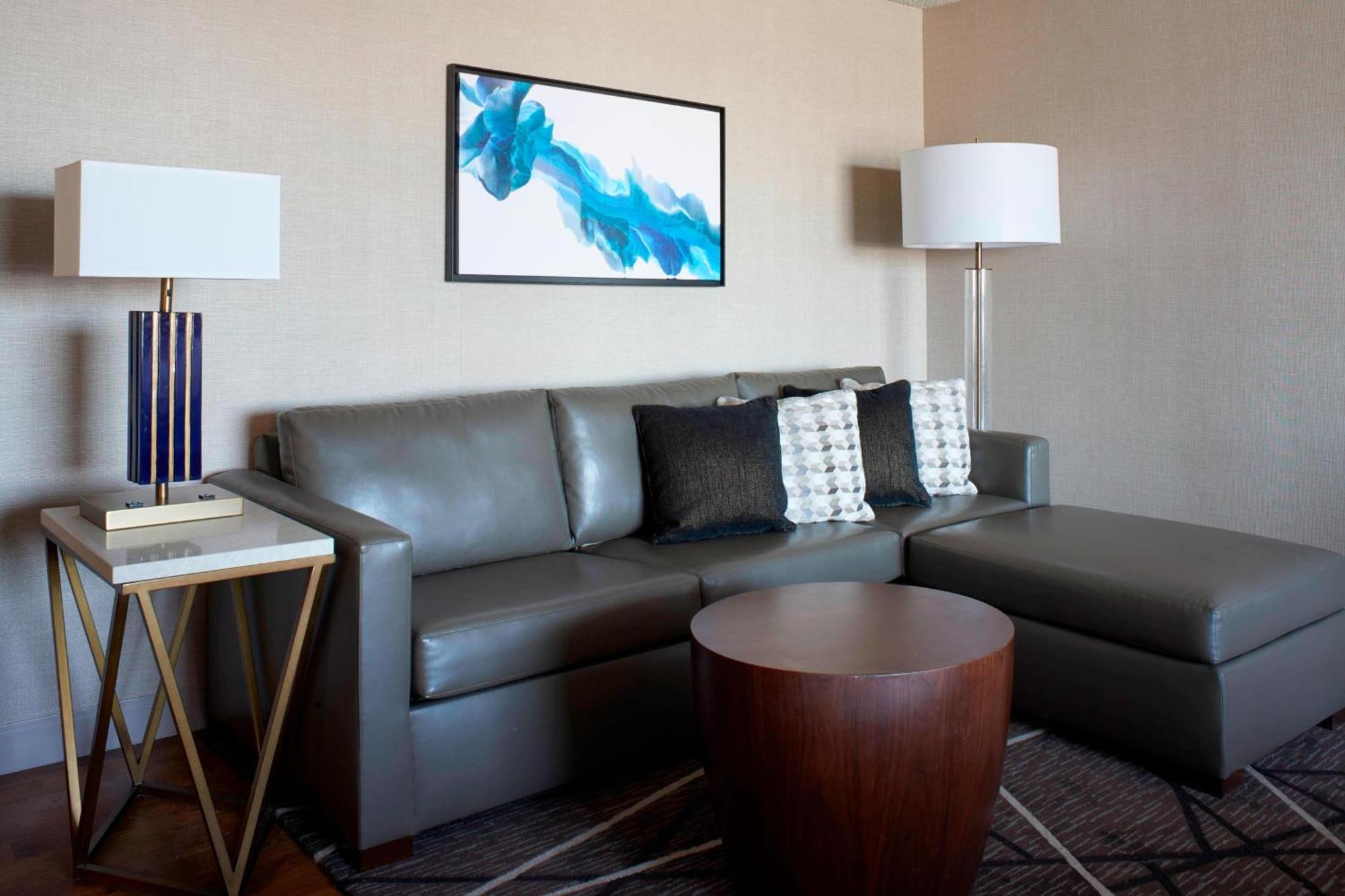 Kansas City Airport Marriott Exteriör bild