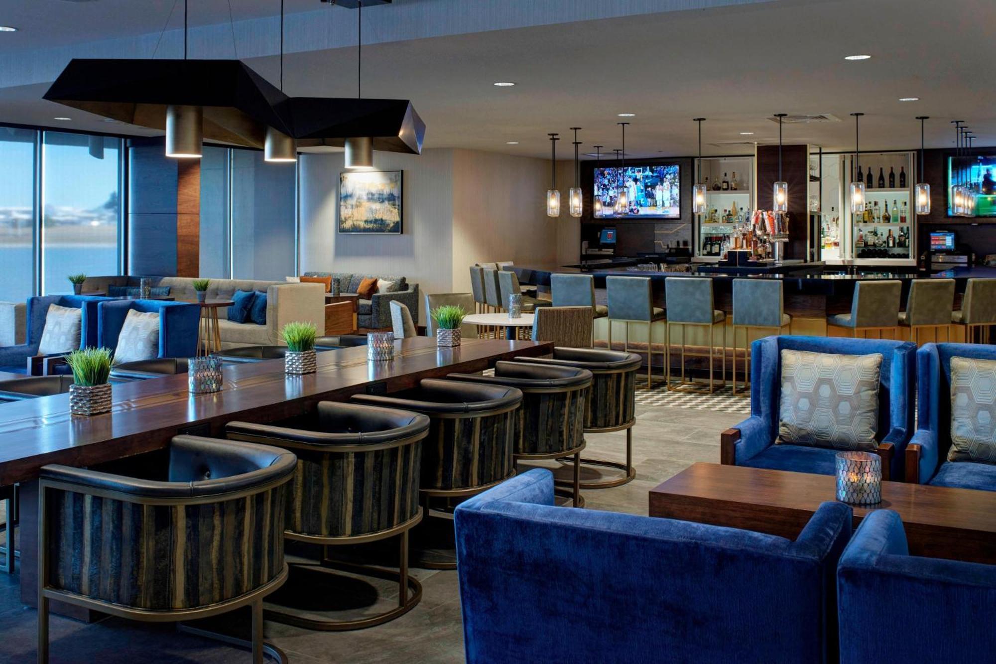 Kansas City Airport Marriott Exteriör bild