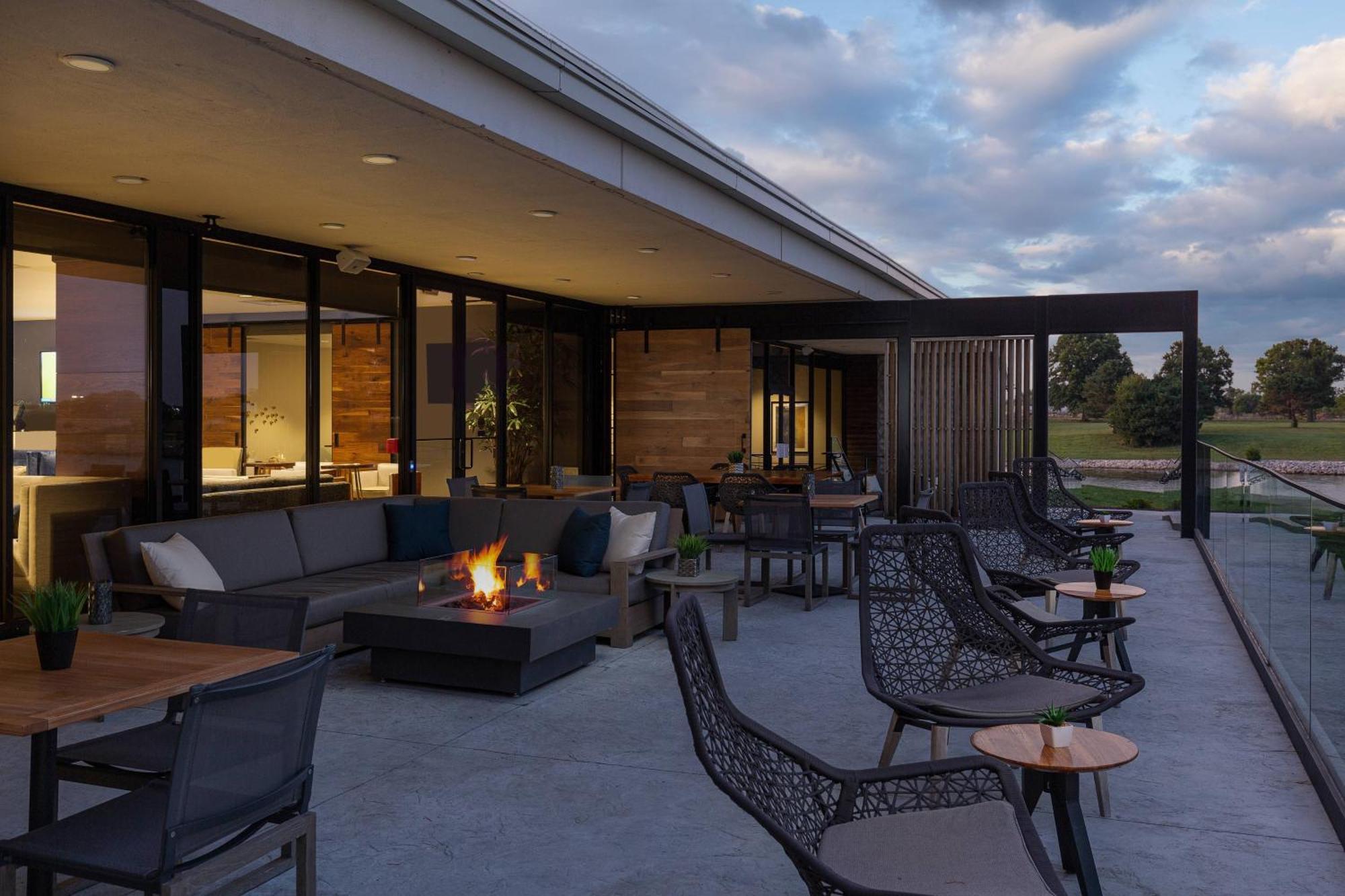 Kansas City Airport Marriott Exteriör bild